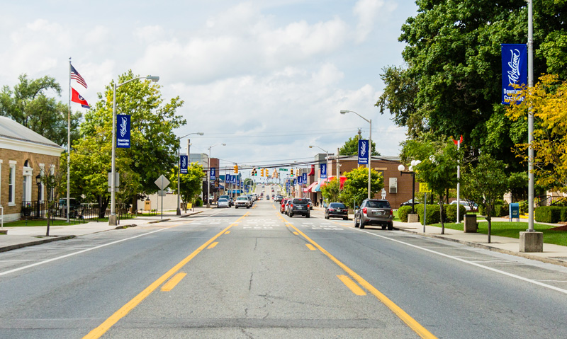 A wide street in downtown Crossville, TN.